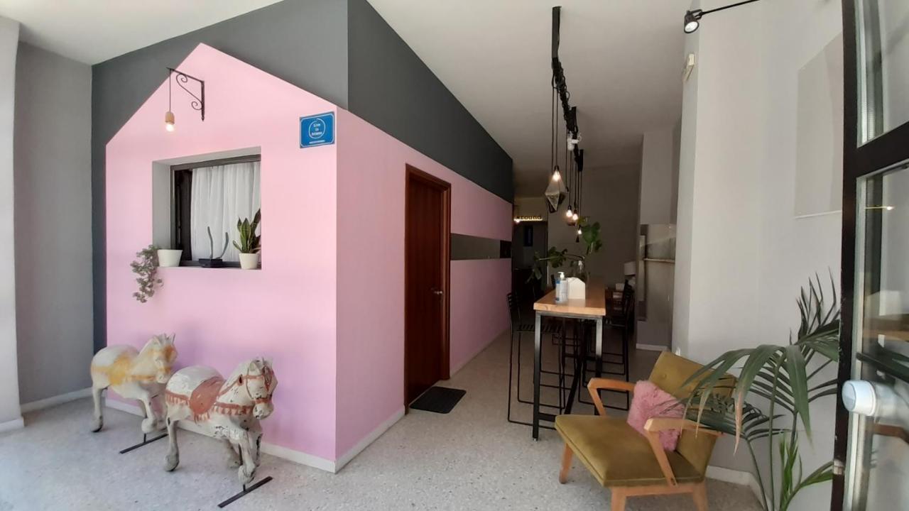 Live In Athens, Psyrri Central Apartments Bagian luar foto