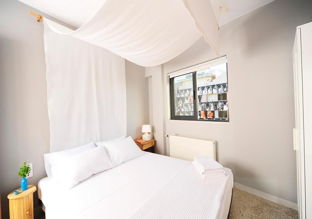 Live In Athens, Psyrri Central Apartments Bagian luar foto