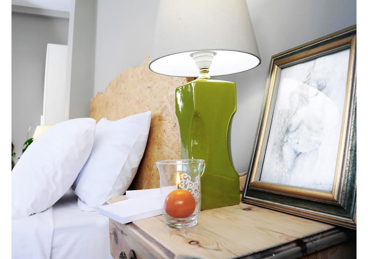 Live In Athens, Psyrri Central Apartments Bagian luar foto